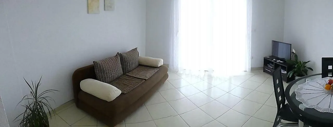 Apartments Mauro Novi Vinodolski Croatia