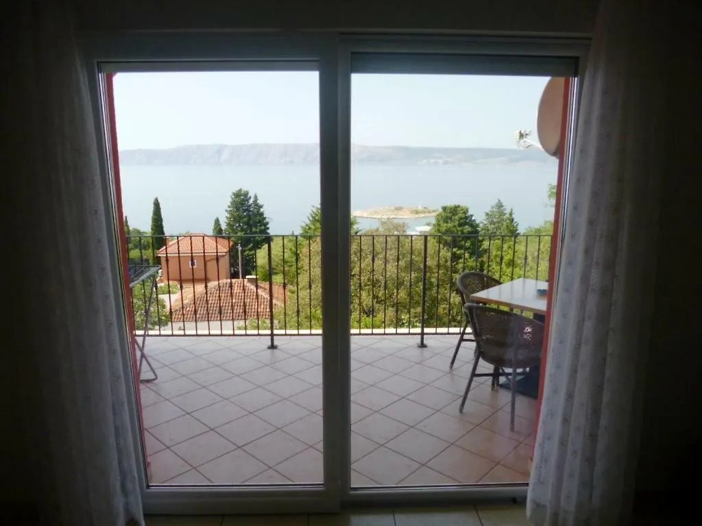Apartments Mauro Novi Vinodolski