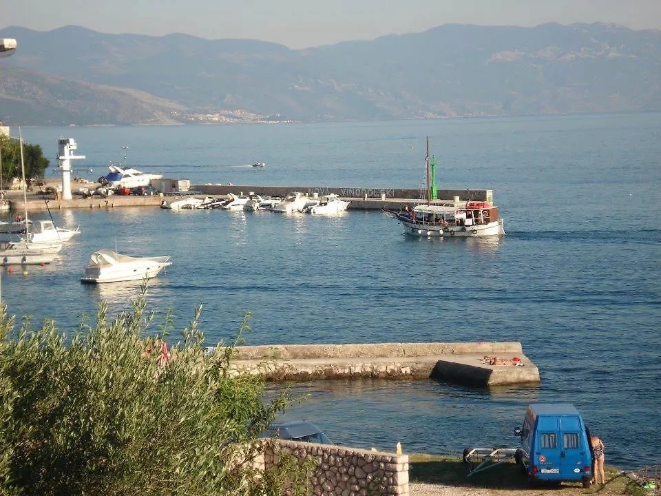 Apartments Mauro Novi Vinodolski